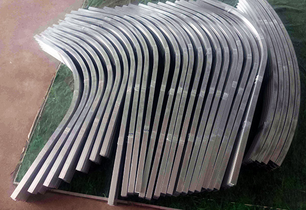 彎弧加工彎弧內(nèi)直徑(半徑)有哪些規(guī)定,你都做對了嗎?